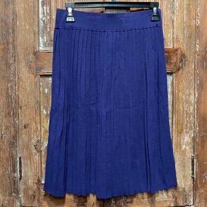 viscose blend BR skirt with electric pleats , XS